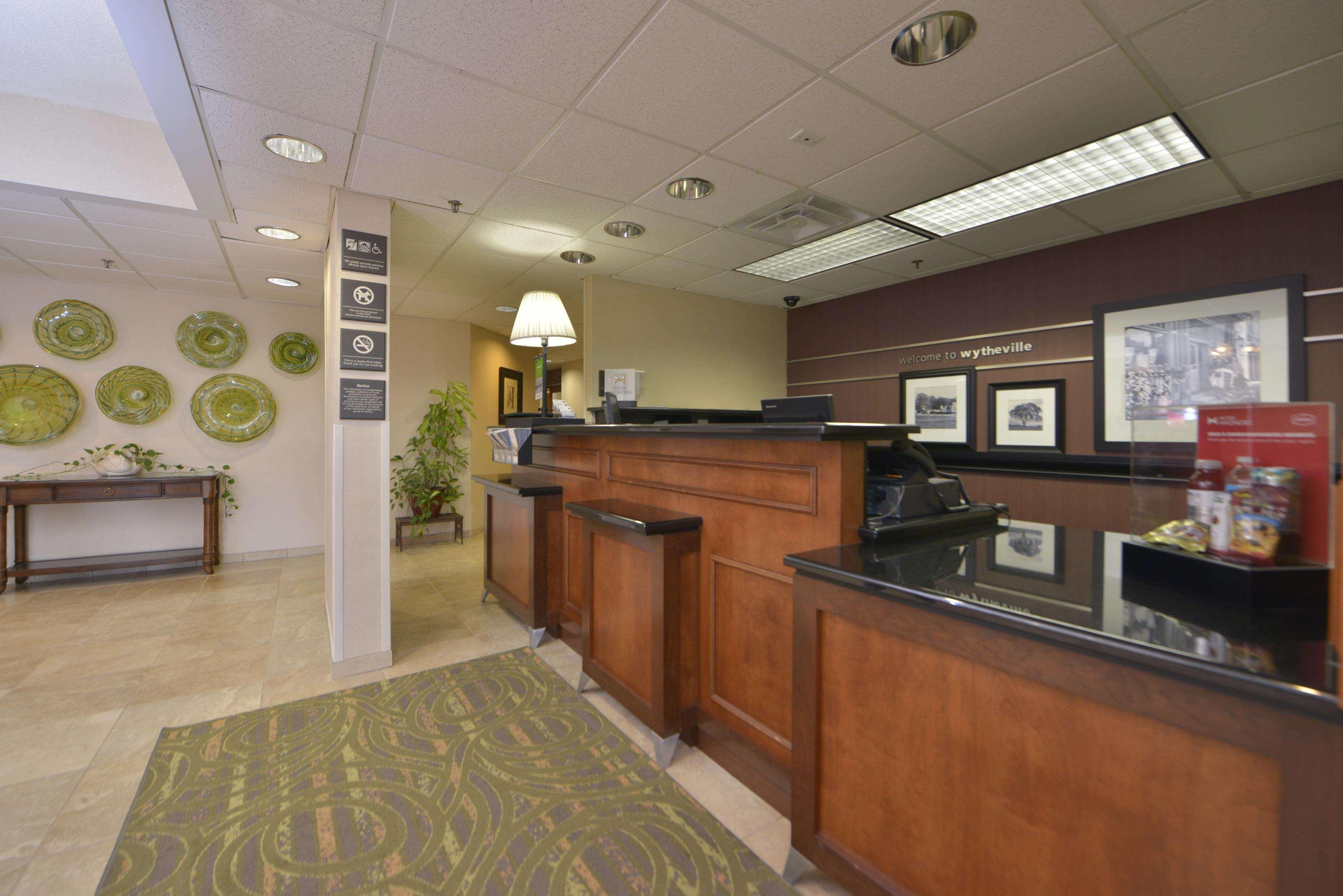 Hampton Inn Wytheville Exteriér fotografie